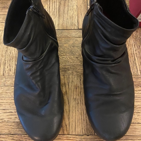 munro riley boot